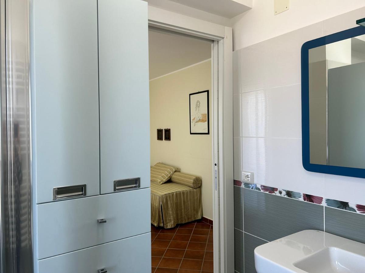 Hotel La Veduta Praia a Mare Zewnętrze zdjęcie