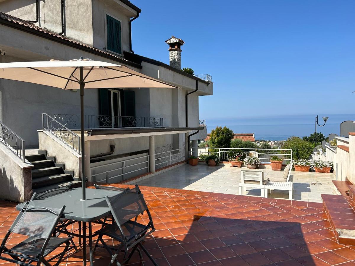 Hotel La Veduta Praia a Mare Zewnętrze zdjęcie